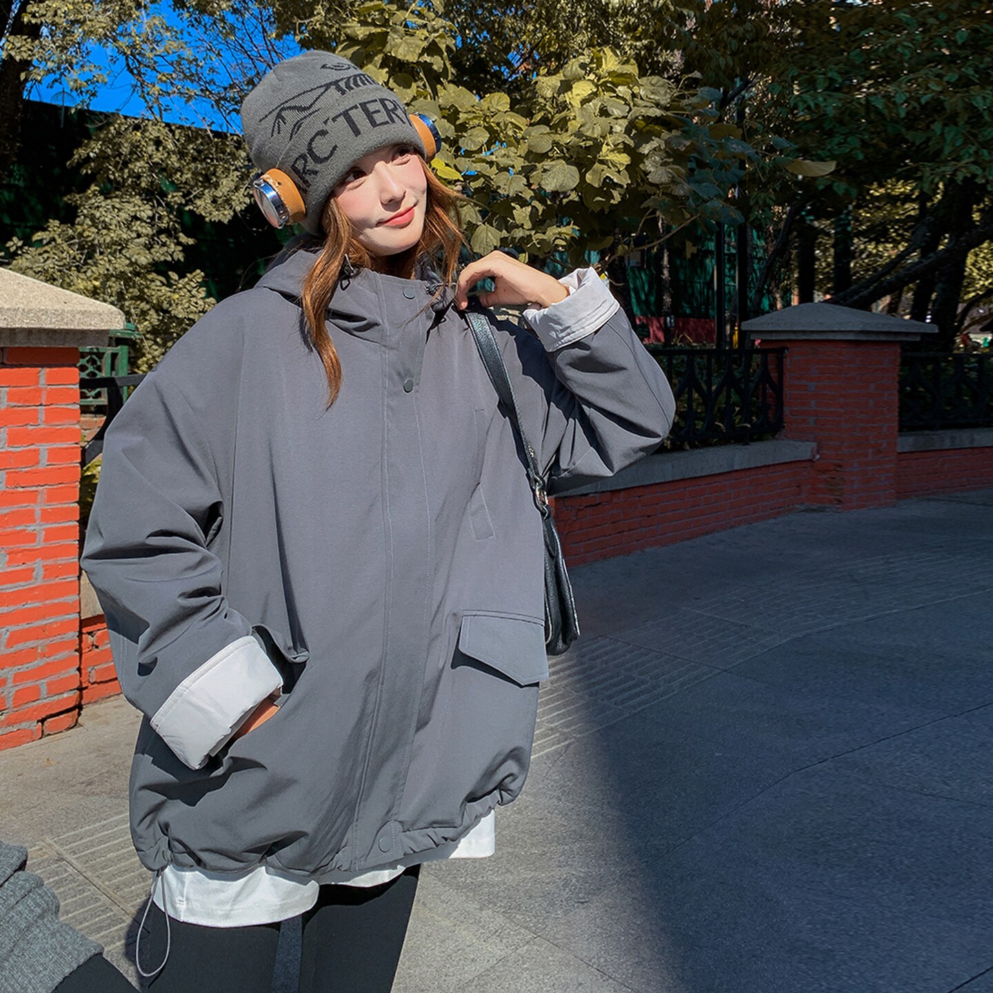 灰色连帽轻薄羽绒棉服女冬季保暖加厚小个子工装休闲宽松棉衣外套,女装棉衣/棉服,2C218