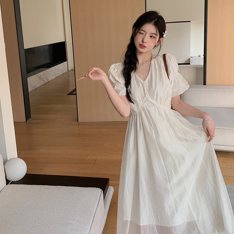 法式连衣裙女夏季2025年新款高级感收腰显瘦v领泡泡袖长裙,女装连衣裙,2C218