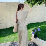 高级小众穿搭老钱风卡其色棉麻上衣套装女夏超火好看阔腿裤两件套，女装套装/套裙，2C159