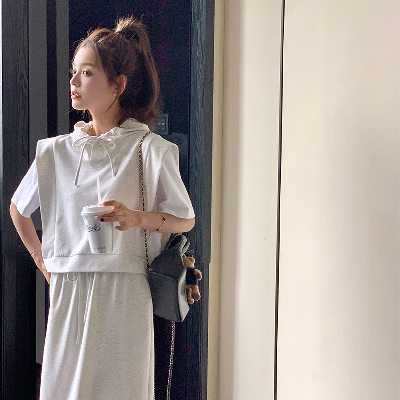 新款现货夏季新款假两件连帽套装女2C052-T88-P125-K178,女装套装/套裙,2C052