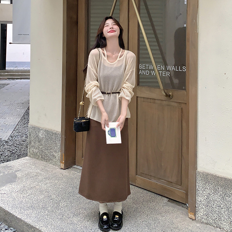 韩系时尚松弛感慵懒风套装女2025新款针织罩衫显瘦吊带裙两件套,女装套装/套裙,2C166