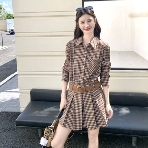 学院风格子衬衫套装女2025秋季新款韩系小个子气质减龄短裙两件套图片