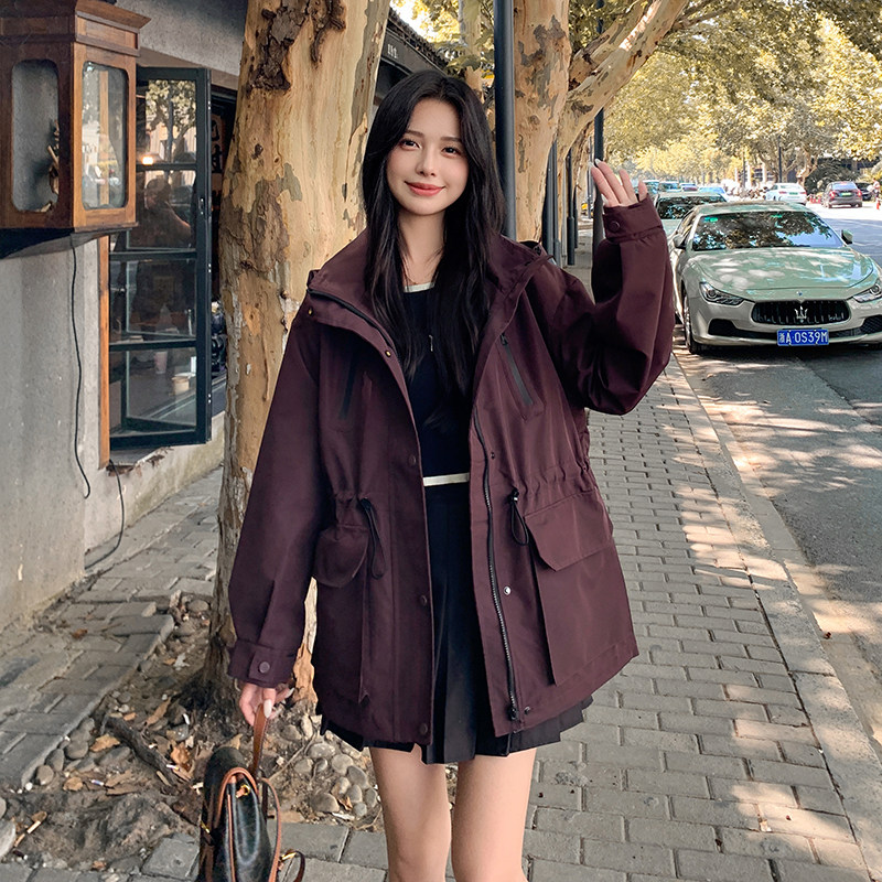 高级感超火好看紫色冲锋衣女春秋2025独特休闲登山服工装夹克外套,女装风衣,2C218