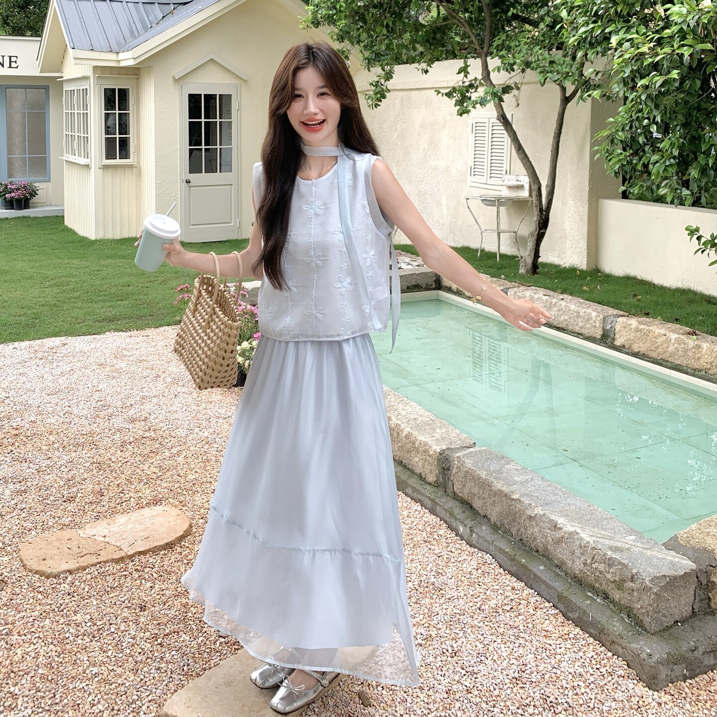 浅蓝色蕾丝背心网纱半身裙套装女夏2025新款ootd穿搭超好看两件套,女装套装/套裙,2C135