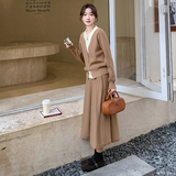 现货韩系气质拼接假两件毛衣半身裙两件套7686-P155-K238，女装套装/套裙，2C159