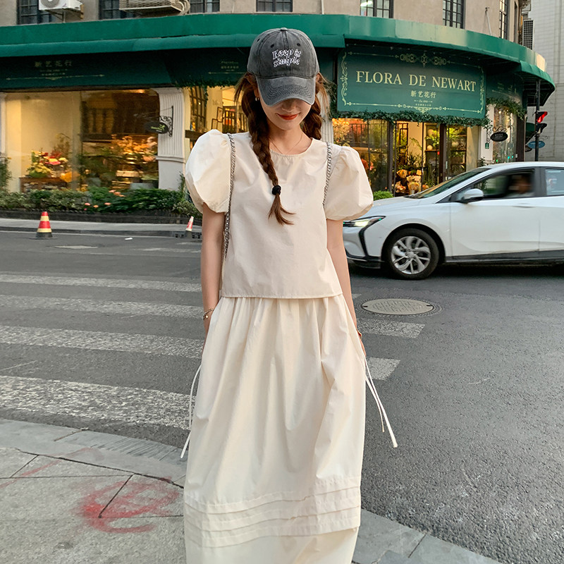 洋气设计款套装裙女2024夏季泡泡袖甜美半身裙两件套冷淡风盐系,女装套装/套裙,2C298