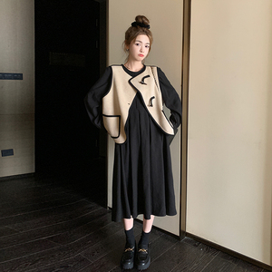 牛角扣毛呢马甲连衣裙套装女2024年秋季新款高级感气质显瘦两件套图片