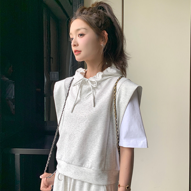 新款现货夏季新款假两件连帽套装女2C052-T88-P125-K178,女装套装/套裙,2C052