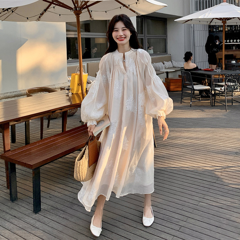 【】法式刺绣小众设计感连衣裙C161-6805-P155-K218,女装连衣裙,2C161