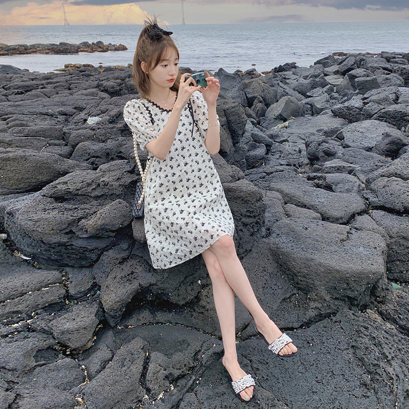 韩系少女风碎花连衣裙女2025夏季新款泡泡袖高腰显瘦小个子a字裙,女装连衣裙,2C196