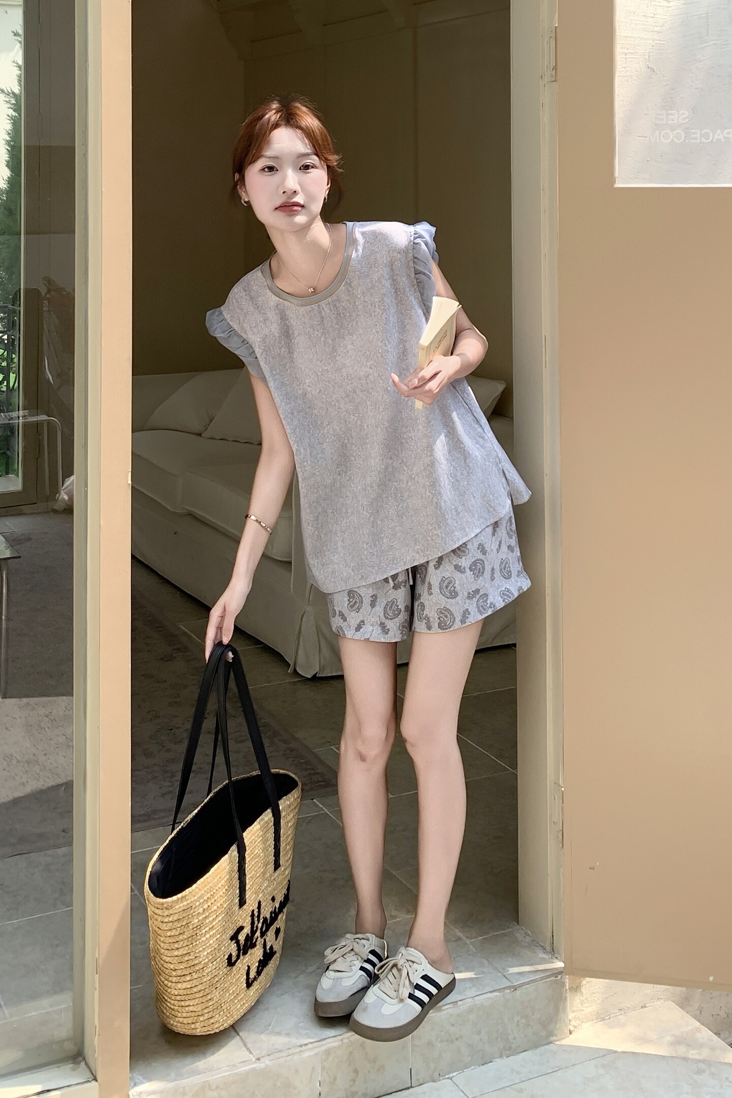 灰色背心腰果花印花短裤两件套女2025夏季新款气质减龄显瘦一整套,女装套装/套裙,2C159