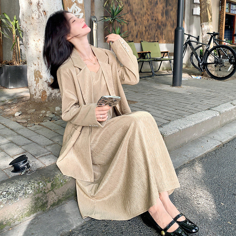 [现货]2025秋装时尚西装吊带连衣裙两件套套装C62-p155K218,女装套装/套裙,2C332