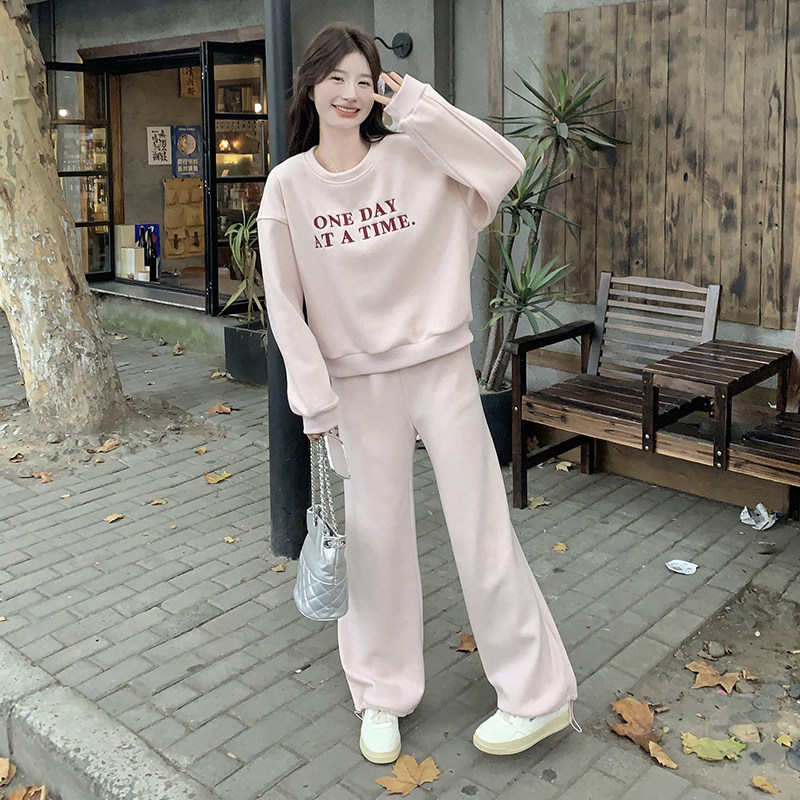 现货：春装新款韩系流行刺绣卫衣裤子套装2C135-6873P175K258,女装套装/套裙,2C135