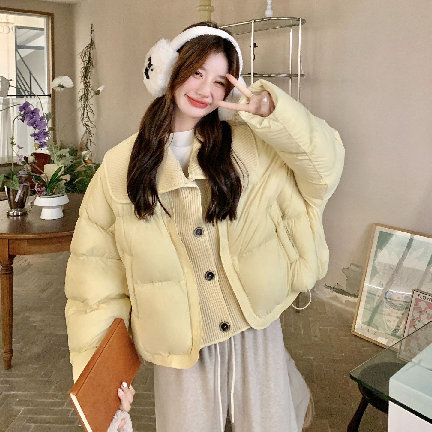 韩系黄色针织拼接翻领羽绒服女冬超火好看高级小众保暖加厚短外套,女装羽绒服,2C012