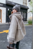 现货新款皮毛一体加厚外套2D035-25119P185K278，女装短外套，2D035