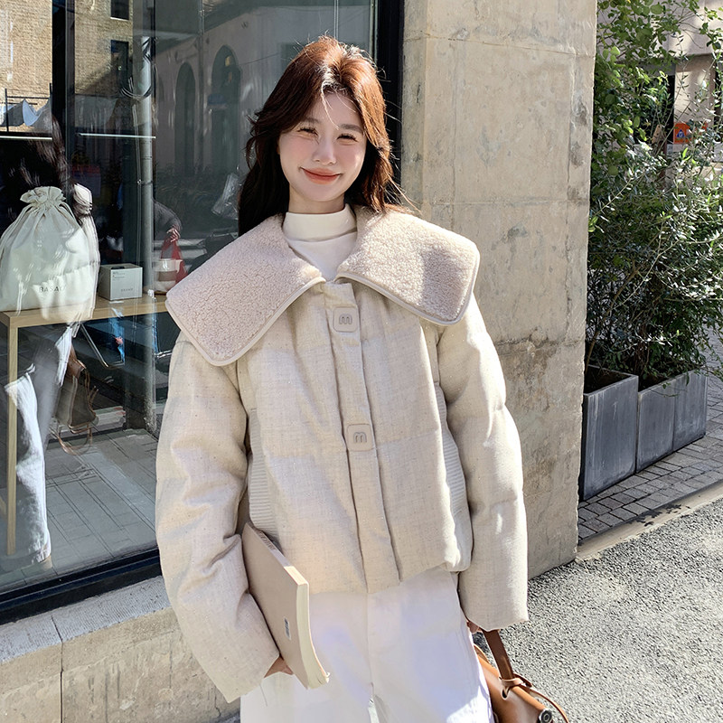 羊羔毛大翻领米白色羽绒服外套女冬季2025新款小个子学院风面包服,女装羽绒服,2C203
