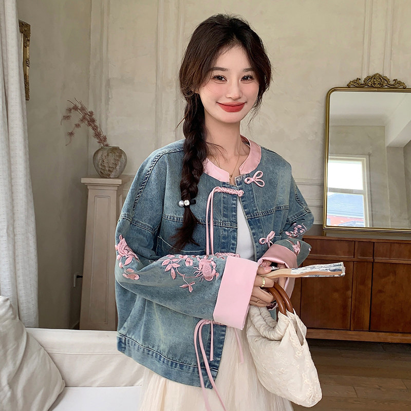今年流行风牛仔盘扣短外套P135-K188,女装短外套,2C081