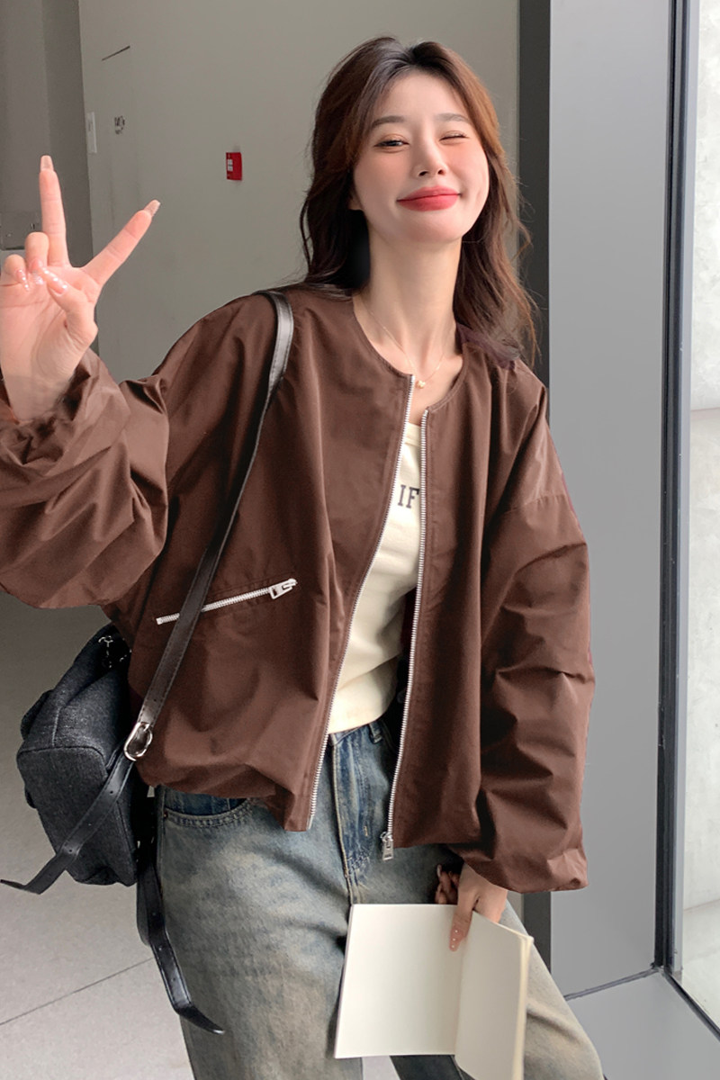 美拉德爆款棒球服外套女春秋2025新款设计感小众美式夹克灯笼袖,女装短外套,2D143