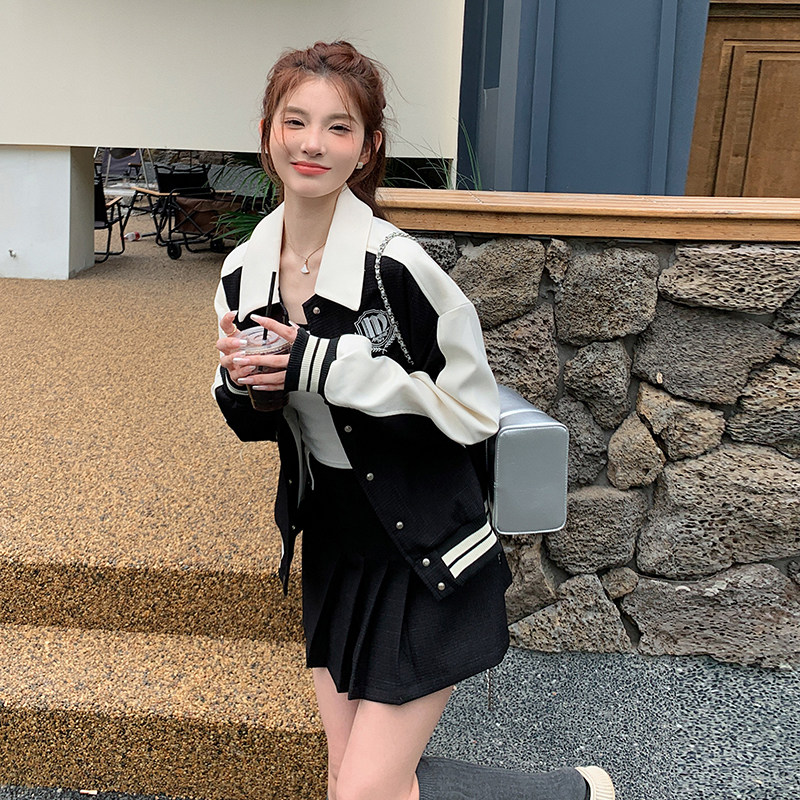 学院风黑色棒球服套装女2024秋季新款设计感小众夹克百褶裙两件套,女装套装/套裙,2C088