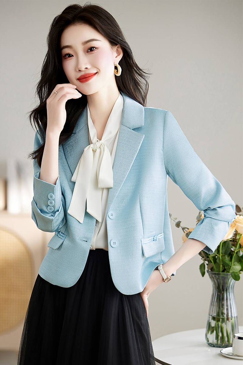浅蓝色小西装外套女2024春秋新款高级感职场时尚气质短款西服上衣,女装西装,英标秀（1C119）