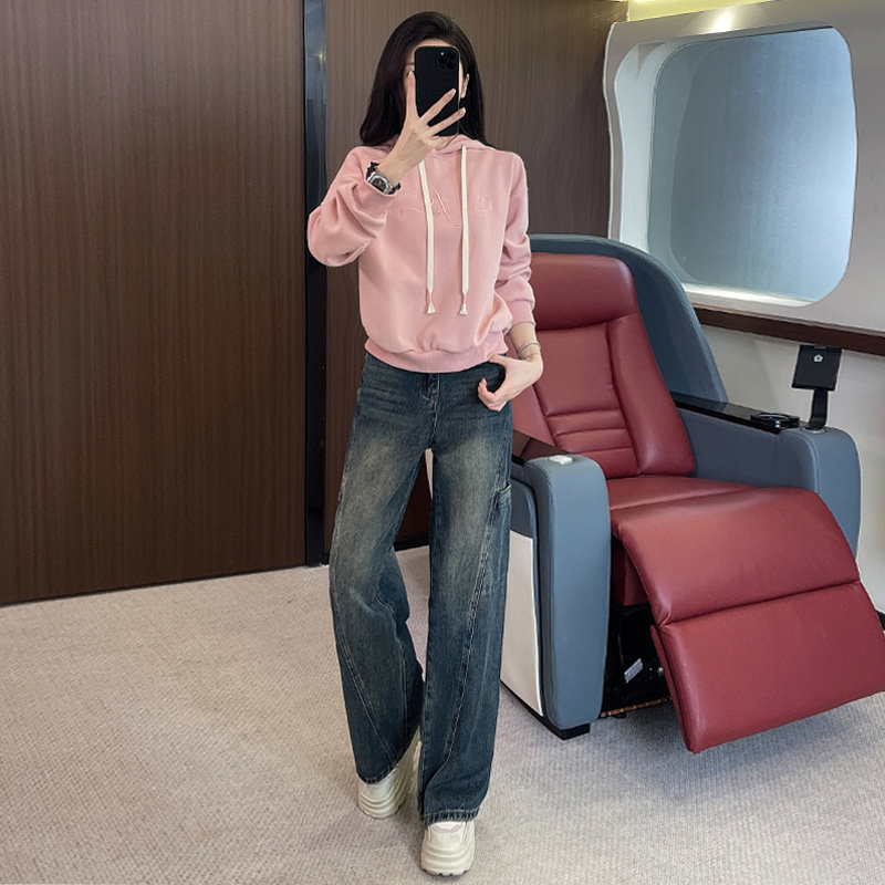 女秋季粉色短款卫衣显瘦牛仔裤两件套,女装套装/套裙,2C310