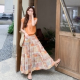 温柔系穿搭针织上衣套装女夏新款法式复古度假印花半身裙两件套，女装套装/套裙，2C177