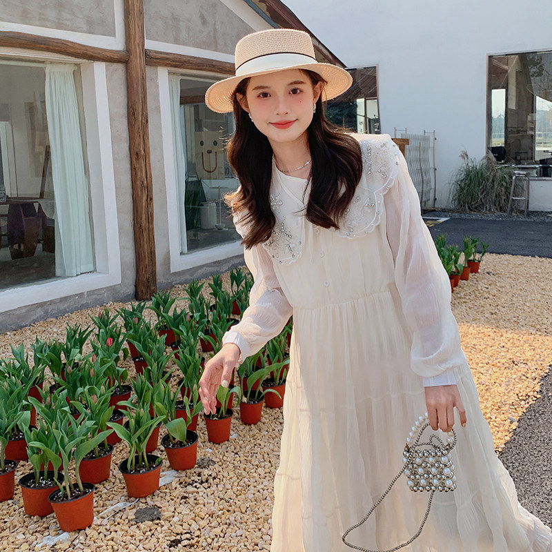 韩系氛围感穿搭超好看娃娃领白色连衣裙女春秋甜美森系宽松长裙仙,女装连衣裙,2C280