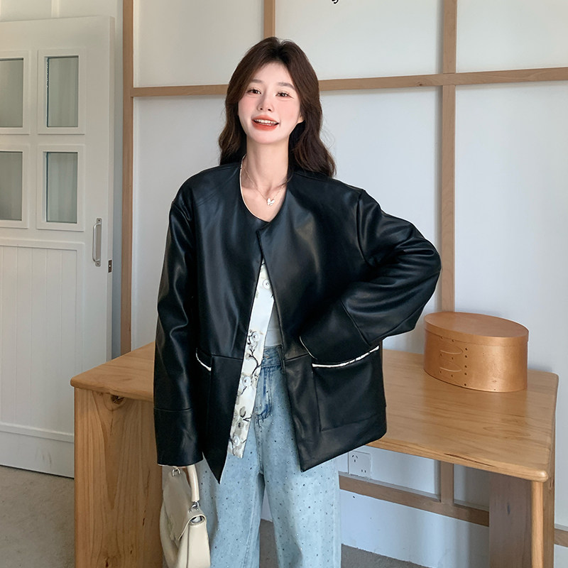 2025新款秋季刺绣两面穿皮衣外套女碎花新中式国风百搭pu皮短夹克,女装短外套,2C166