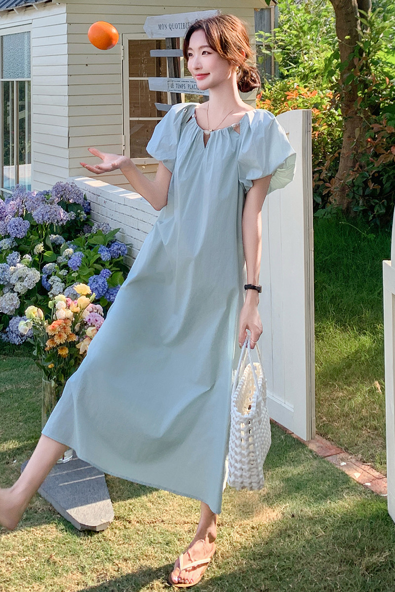 独特漂亮蓝色泡泡袖连衣裙女夏2025新款超好看大方得体减龄长裙,女装连衣裙,2C135