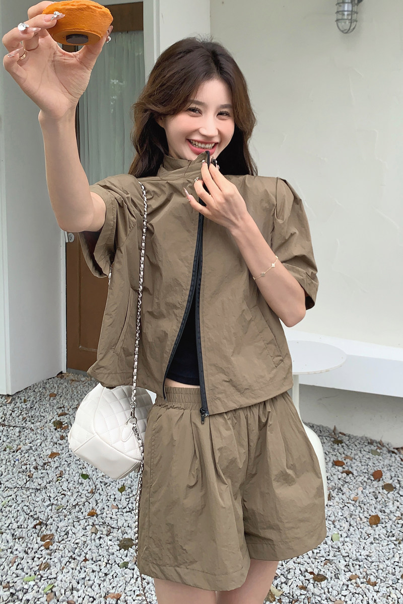 纯色立领卡其色防晒服套装拉链透短外套两件套女8821p115k165,女装防晒衣,2D143