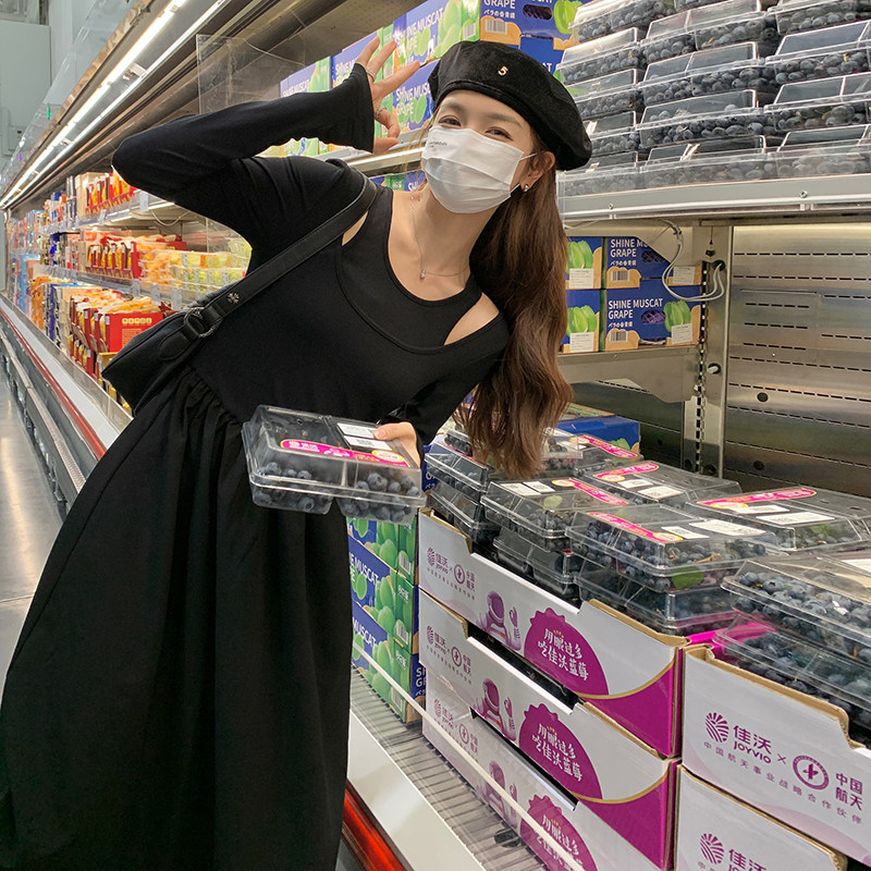 【春季新款】2C037 303 P115 K168 2025春新黑色修身休闲连衣裙图片