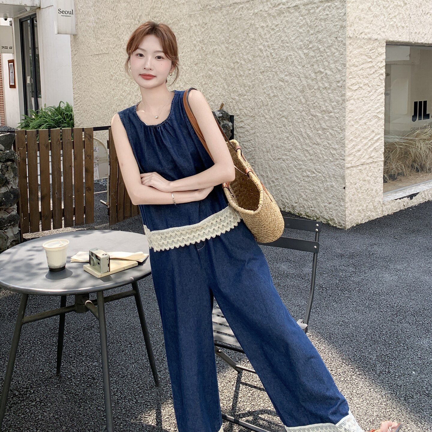 0605设计感时尚休闲减龄牛仔套装,女装套装/套裙,2C233