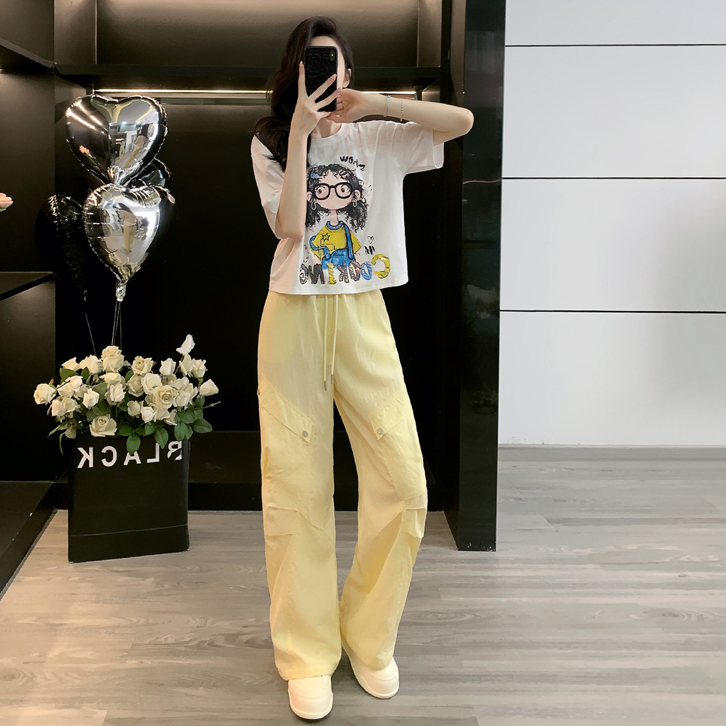 高级感时尚潮流套装女夏新款宽松圆领卡通印花上衣工装长裤两件套,女装套装/套裙,2C310
