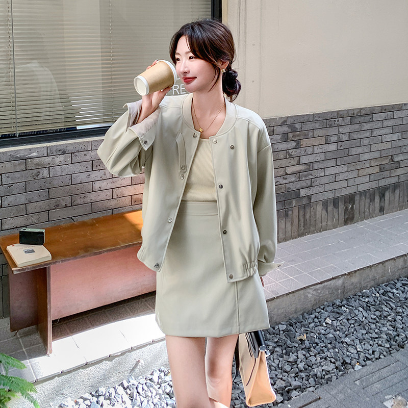 甜酷风韩系休闲外套女2025春季新款高级感复古简约小个子圆领上衣图片