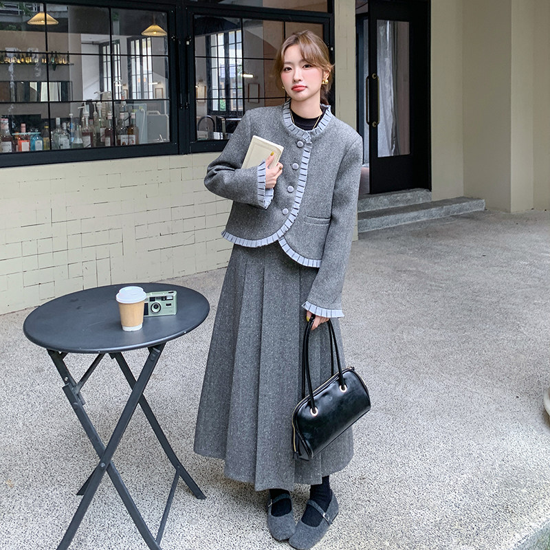 高级感小香风呢子羽绒服半身裙套装女冬法式轻奢穿搭一整套两件套,女装套装/套裙,2C203