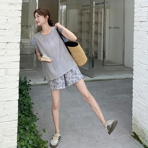 灰色气质巨好看无袖上衣套装女夏季2025新款小个子印花短裤两件套图片