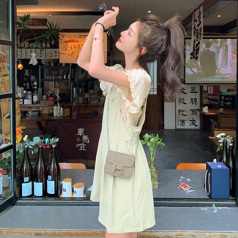 绿色减龄俏皮背带裤女2025年夏季新款2C028-918-P120-K188,女装休闲裤,2C028