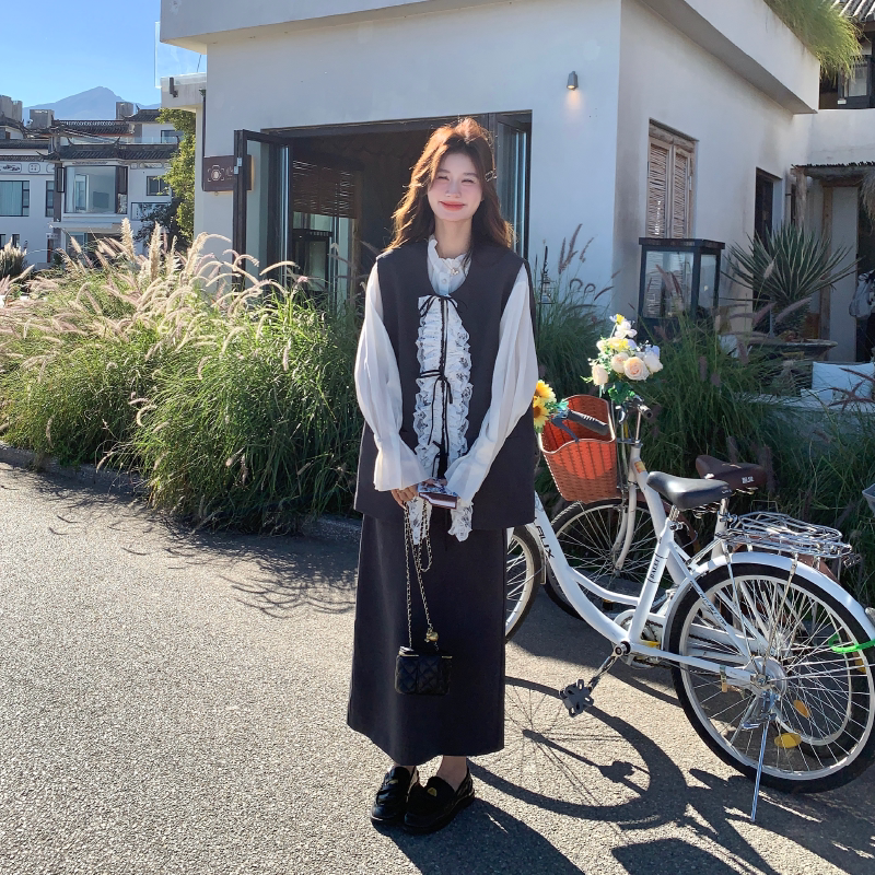 花边拼接灰色西装马甲半身裙套装女春秋2025新款两件套高级感ootd,女装套装/套裙,2D146