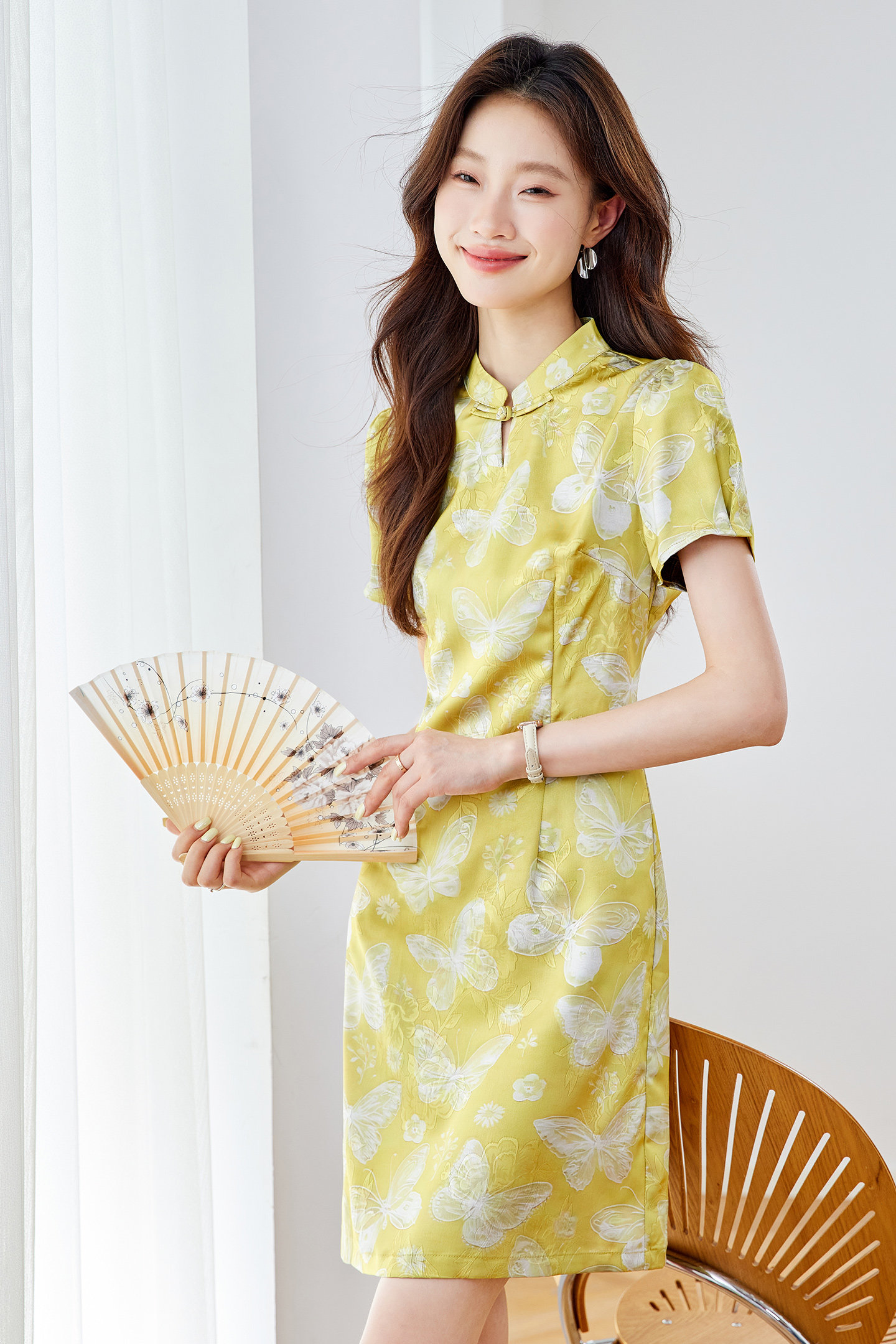 现货2025夏装新款风连衣裙修身显瘦短款裙子改良旗袍印花短裙,女装连衣裙,唯婧