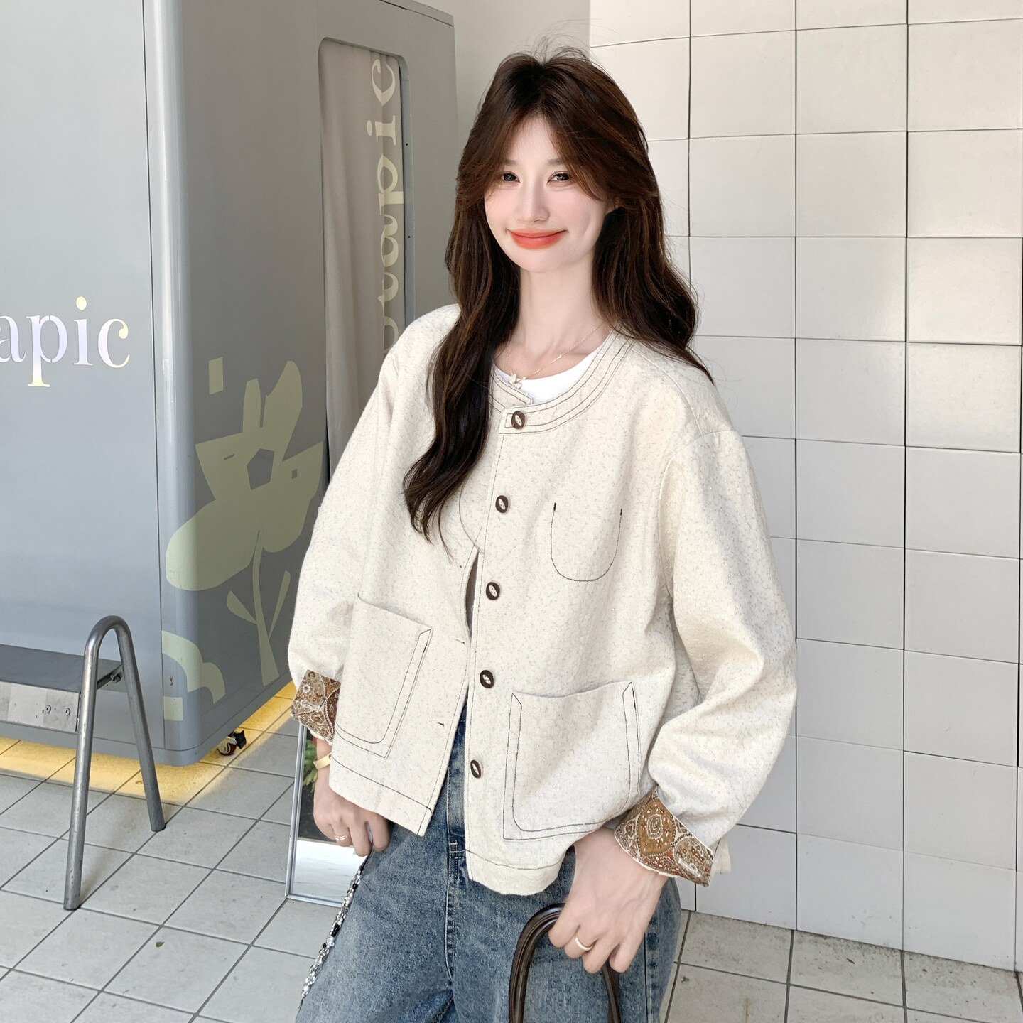 设计感复古显瘦圆领短外套女2025春秋季新款韩版宽松休闲夹克上衣,女装短外套,2C218