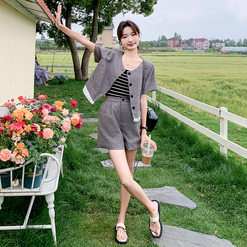 法式设计感小香风上衣套装女2025夏季新款显瘦上衣阔腿短裤两件套,女装套装/套裙,2C159