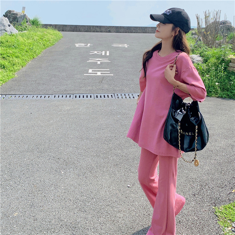 多巴胺粉色休闲运动套装女夏2025穿搭一整套时尚减龄喇叭裤两件套,女装套装/套裙,2C113