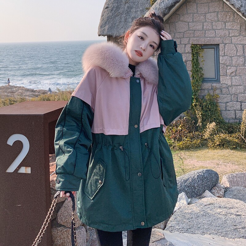 【现货】2025冬季粉色拼接墨绿色连帽派克服2C056-9013-P205控288,女装派克服,2C056