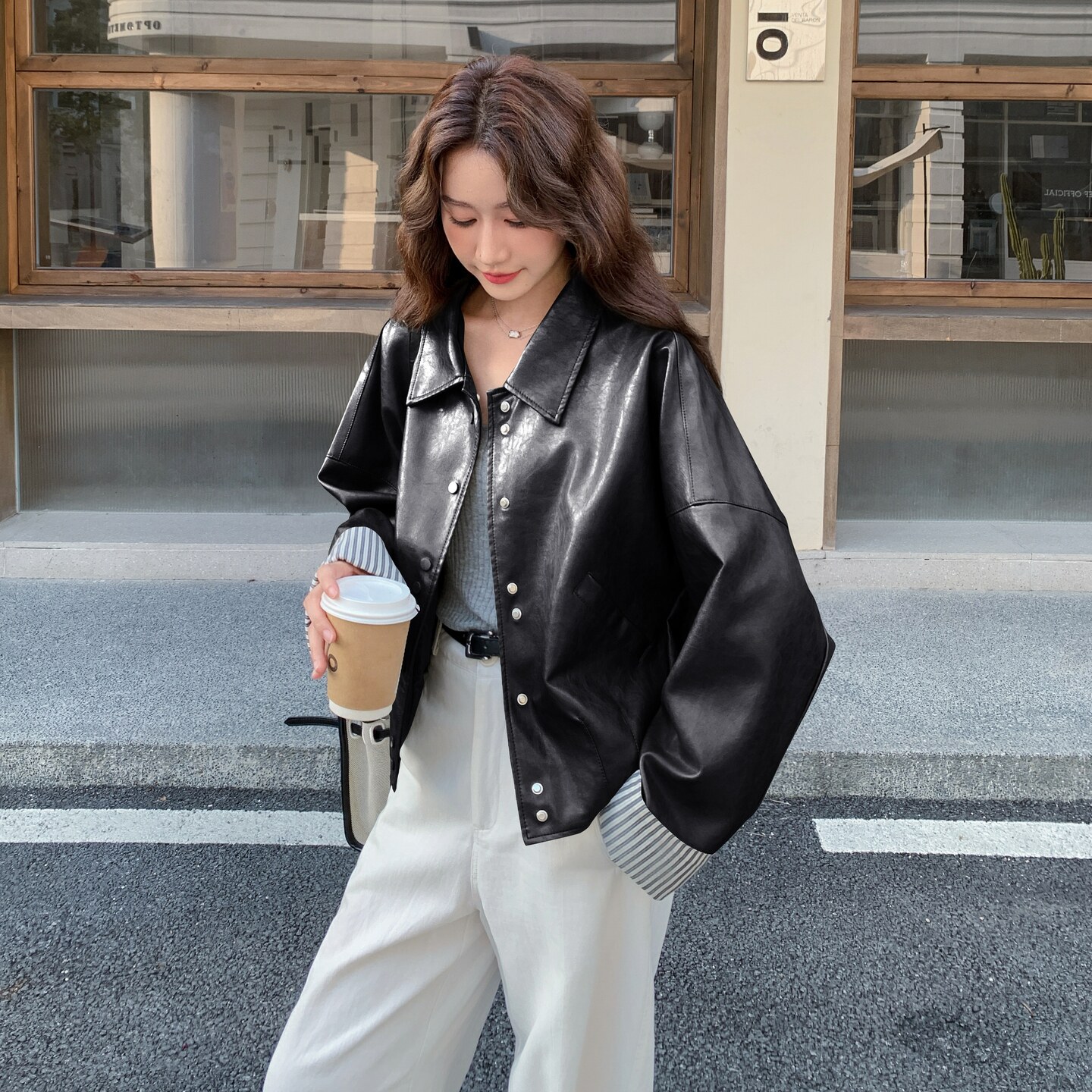 条纹拼接橄榄绿皮衣短外套女春秋2025新款小个子PU夹克爆款高级感,女装短外套,2C177