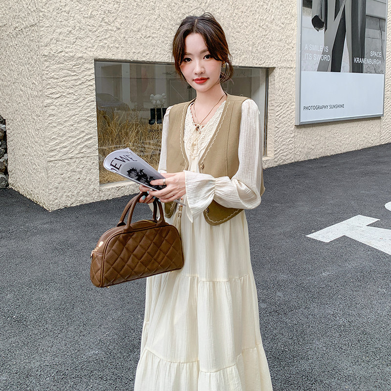 高级感小众马甲连衣裙套装女2025春秋季新款温柔风显瘦长裙两件套,女装套装/套裙,2C203