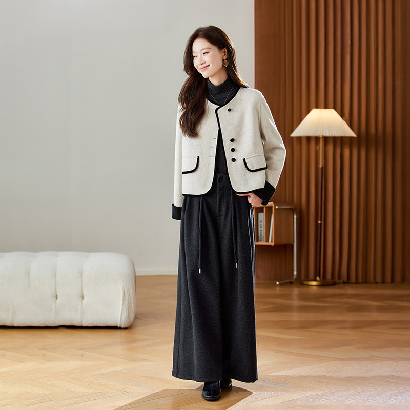 2025新款小香风羊毛双面呢短款,女装毛呢外套,衣佳和