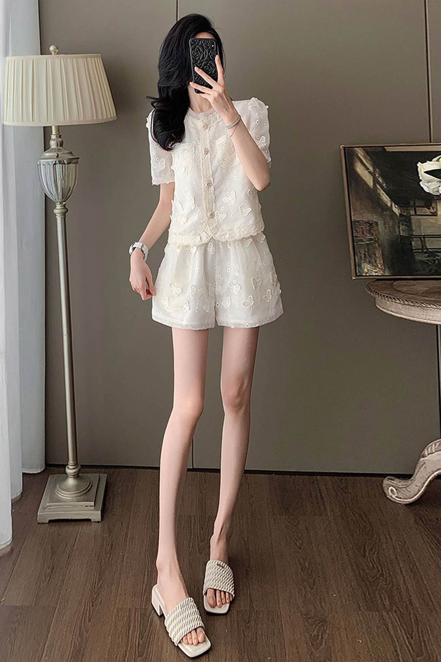 小香风时尚气质减龄套装女夏洋气显瘦圆领提花刺绣上衣短裤两件套,女装套装/套裙,2C310
