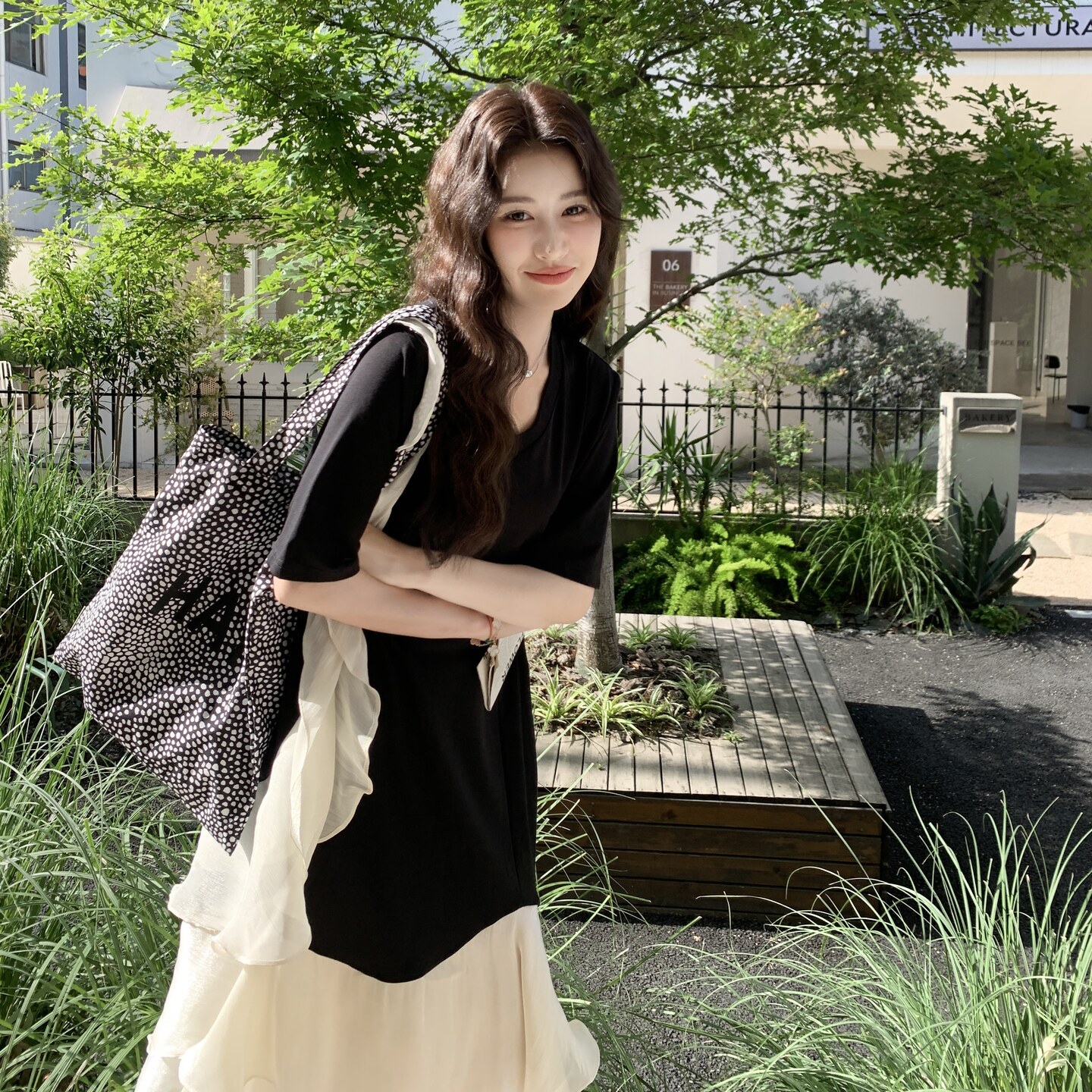 设计感荷叶边撞色拼接连衣裙女夏季2025新款独特绝美巨好看的长裙,女装连衣裙,2C275