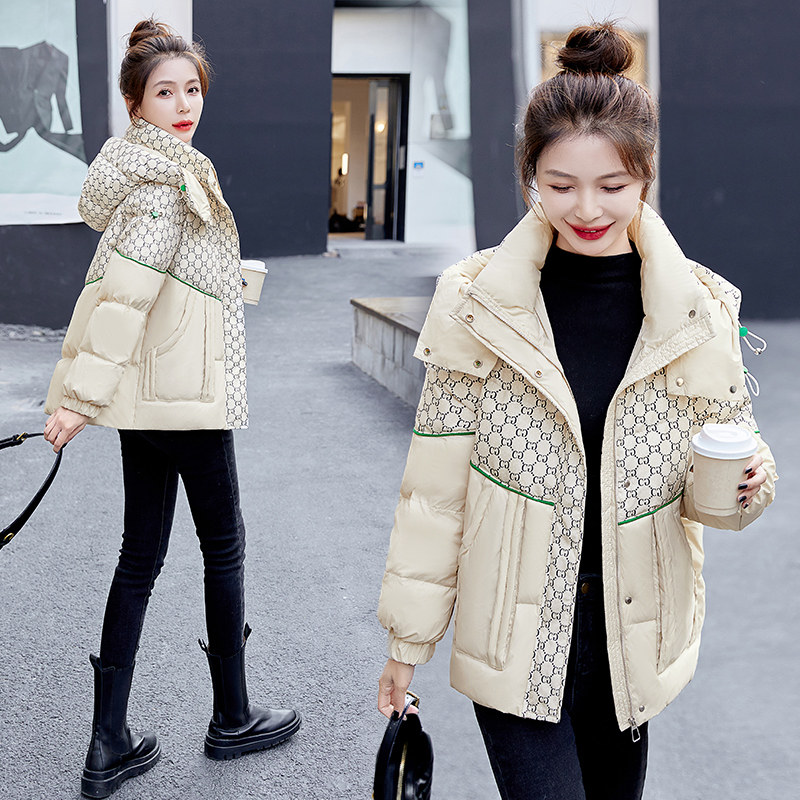 美式短款羽绒服女2025年新款冬季小个子肯豆撞色面包服外套ins潮，女装羽绒服，维一诺,女装羽绒服,维一诺（1D095）