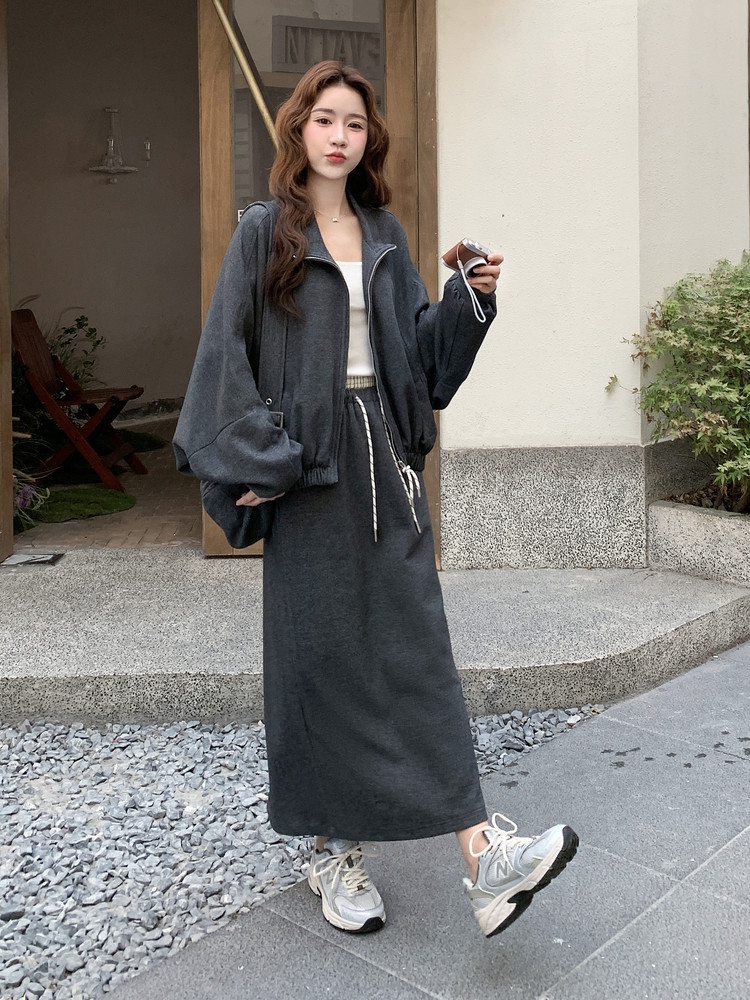 休闲运动灰色蝙蝠侠卫衣半身裙套装女春秋松弛感两件套爆款高级感图片